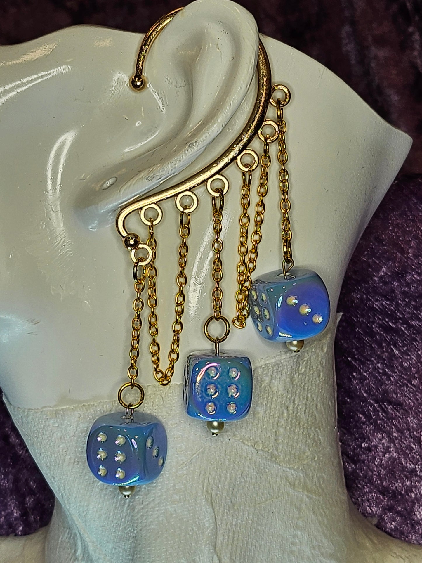 Perwinkle Dice Gold