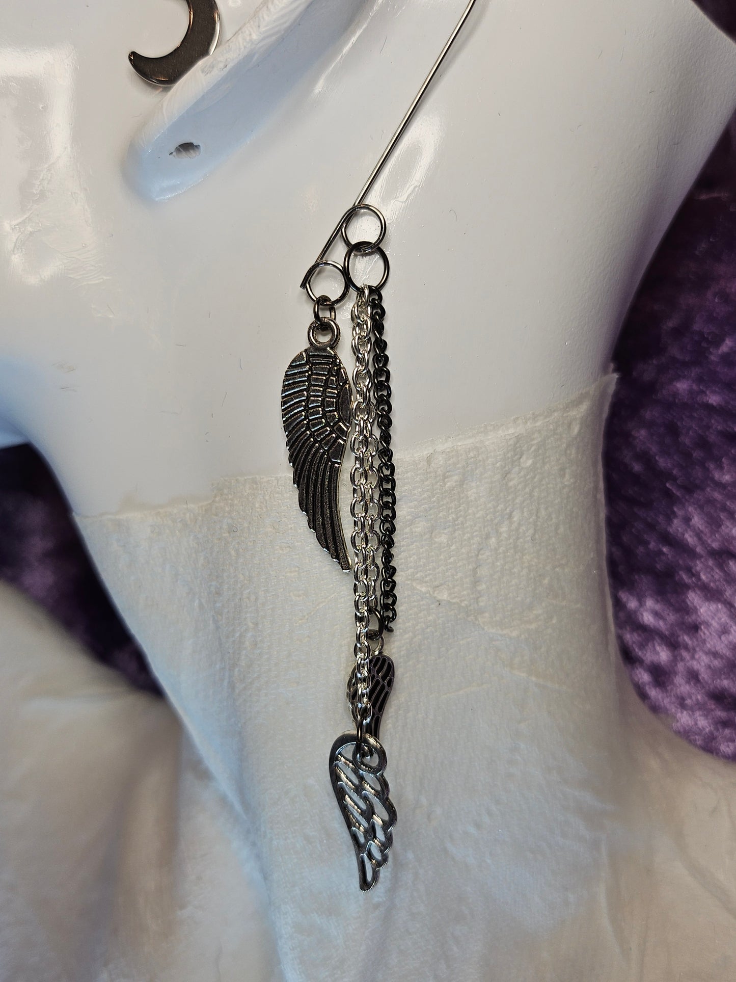 Tsubasa Wire Ear Cuff