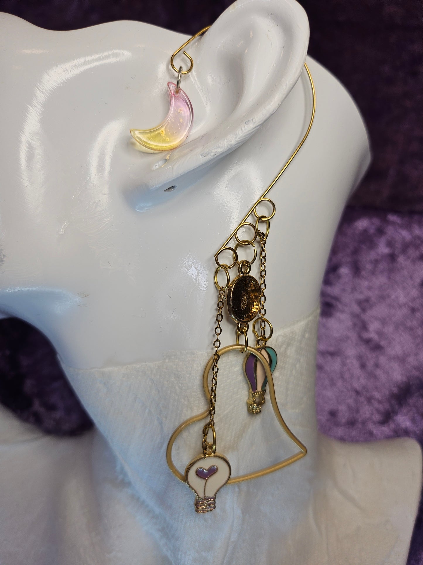 Lovely Balloon Ride Wire Ear Cuff