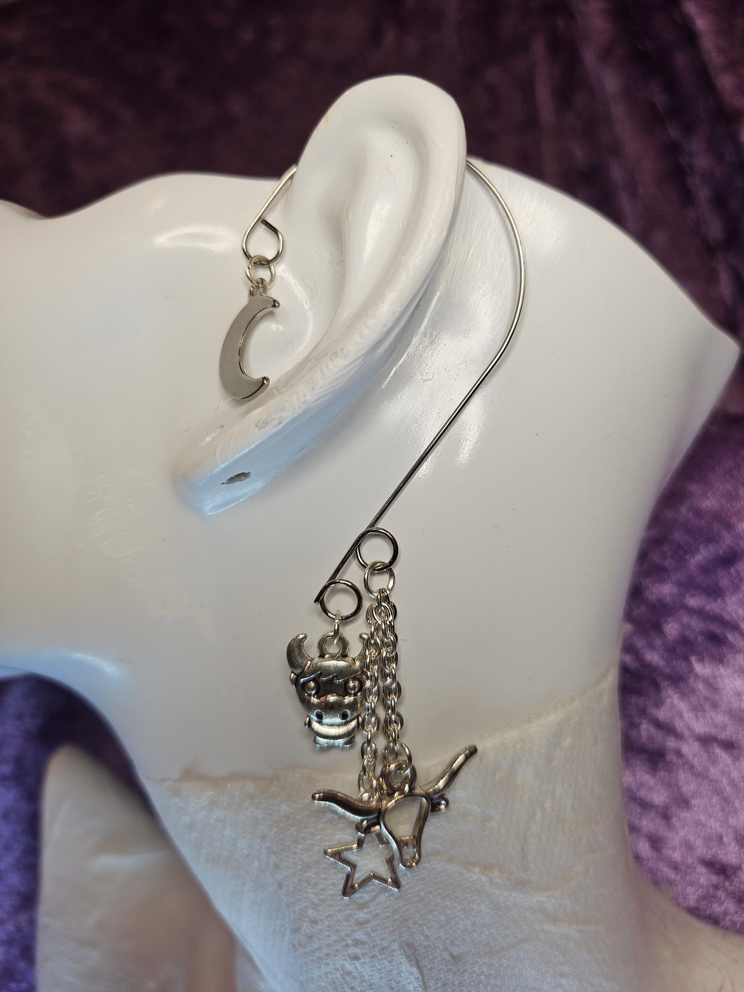 Bull-lieve Me Wire Ear Cuff