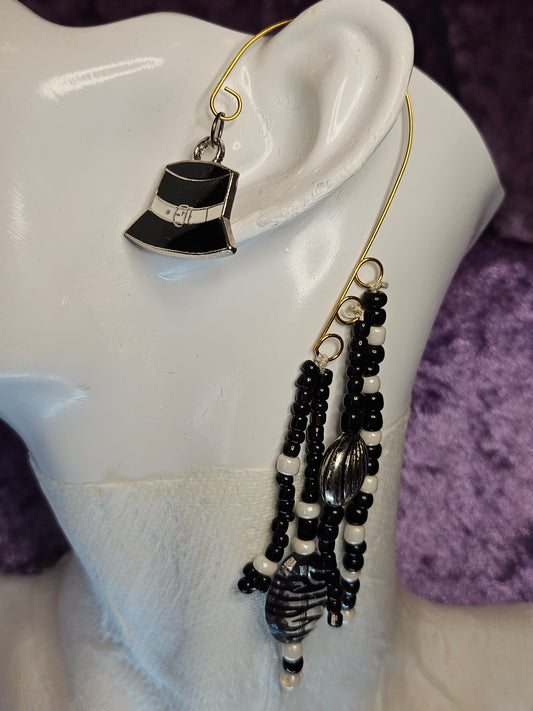 Hat Trick Wire Ear Cuff